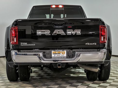 Used 2025 RAM 3500 Laramie AWD/4WD image 7