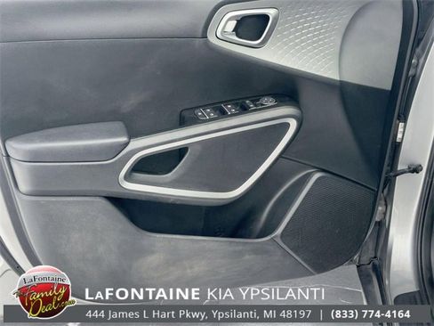 Used 2023 Kia Soul LX w/ Option Group 015 image 14