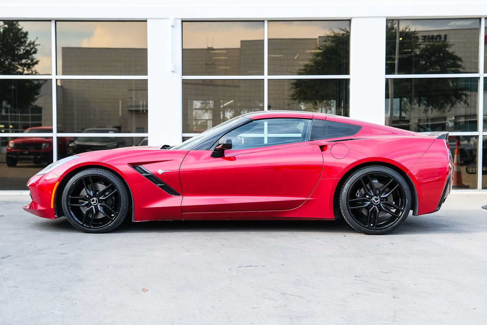 Used 2014 Chevrolet Corvette Stingray Coupe RWD image 16