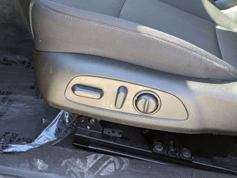 Used 2024 Chevrolet Malibu LT image 6