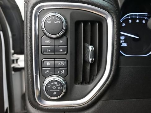 Used 2021 GMC Sierra 1500 SLT AWD/4WD image 11