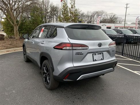 New 2026 Toyota Corolla Cross L image 6