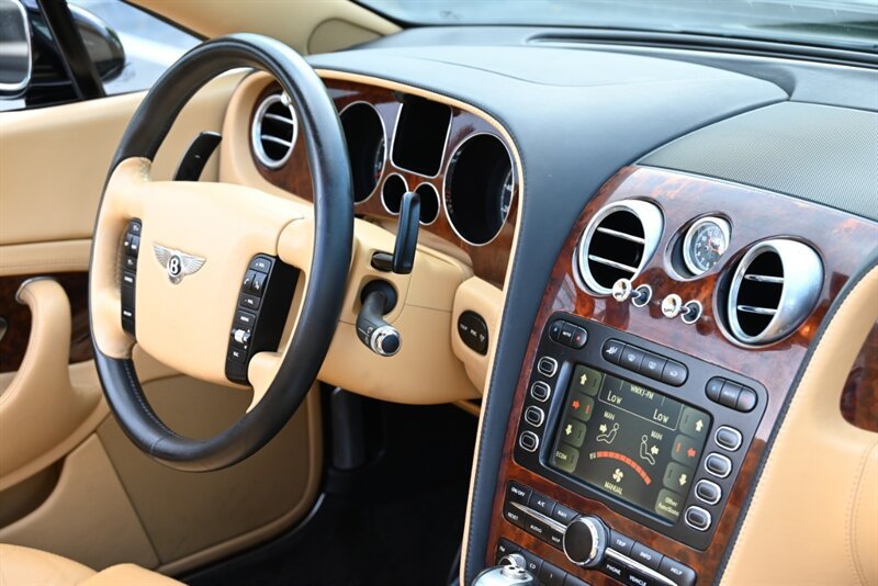 Used 2007 Bentley Continental GTC AWD/4WD image 27