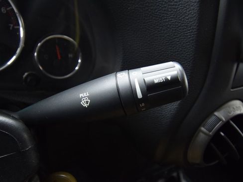 Used 2014 Jeep Wrangler Sport image 29