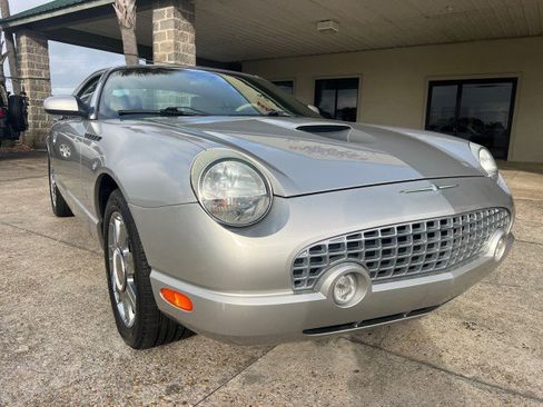 Used 2004 Ford Thunderbird image 16