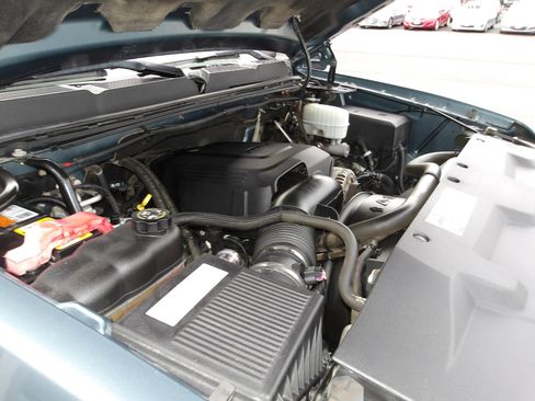 Used 2007 Chevrolet Silverado 2500 LT w/ 2LT Convenience Package image 19