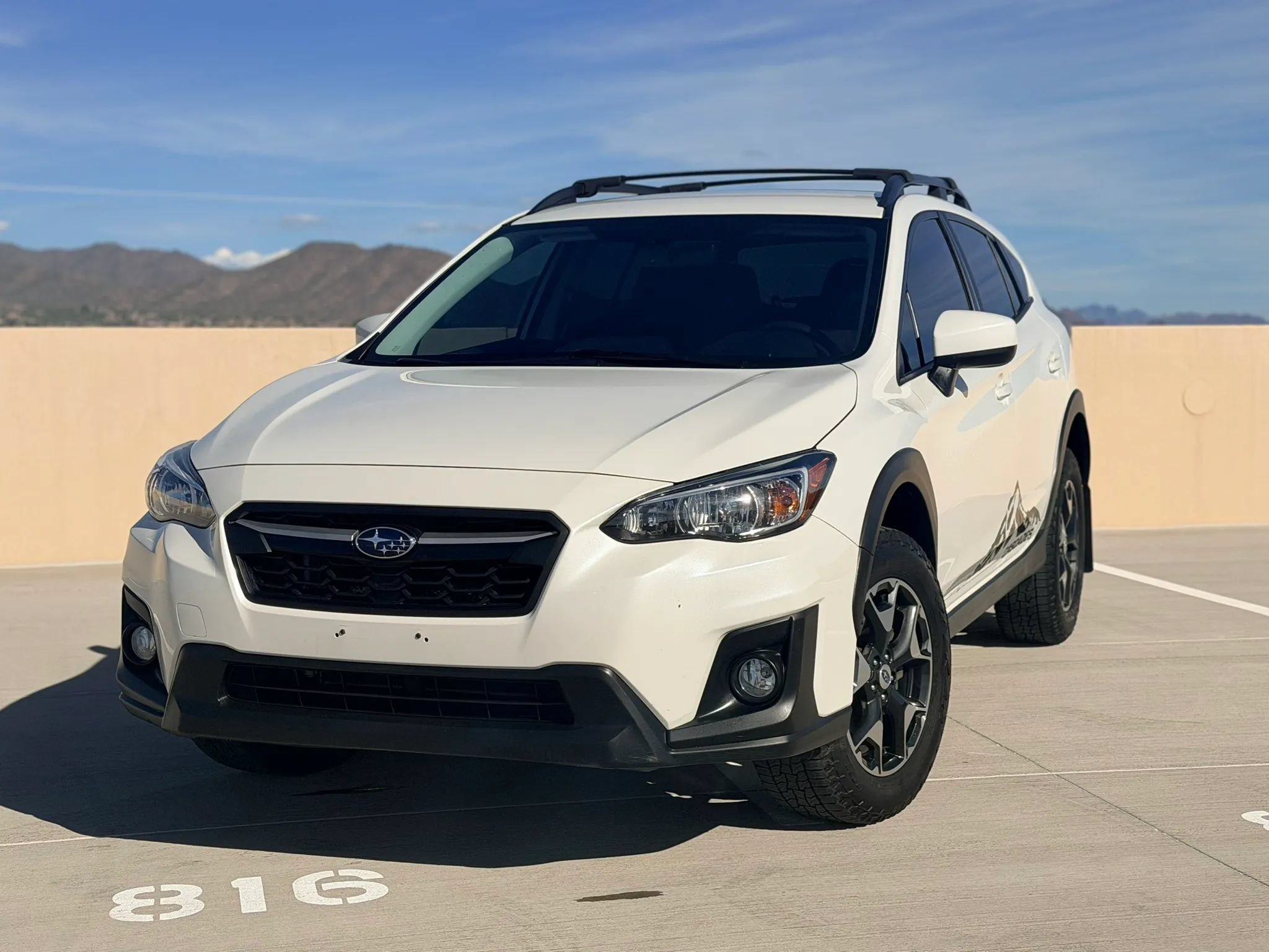 Used 2018 Subaru Crosstrek 2.0i Premium w/ Popular Package #2 AWD/4WD image 4