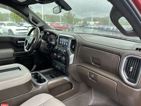 Used 2021 Chevrolet Silverado 1500 RST AWD/4WD image 17