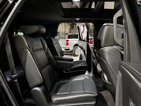 Used 2023 Cadillac Escalade Sport image 23