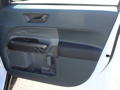 New 2025 Ford Maverick XL w/ Equipment Group 102A image 10