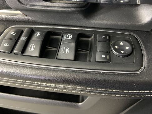 Used 2014 RAM 1500 Sport image 28