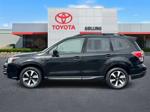 Used 2018 Subaru Forester 2.5i Premium w/ All-Weather Package AWD/4WD image 2