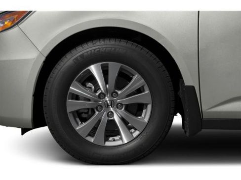 Used 2015 Honda Odyssey EX image 14