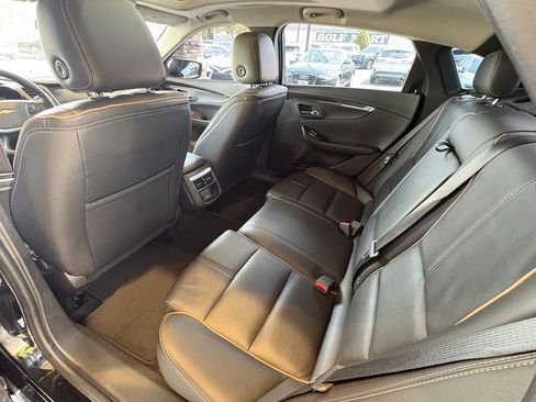 Used 2017 Chevrolet Impala Premier w/ Enhanced Convenience Package FWD image 25