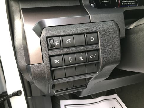Certified 2026 Toyota 4Runner TRD Off-Road Premium AWD/4WD image 15
