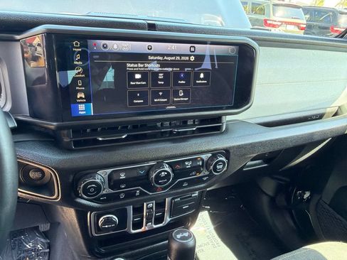 Used 2025 Jeep Wrangler Unlimited Sport AWD/4WD image 23