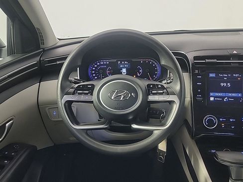 Used 2023 Hyundai Tucson SE FWD image 21