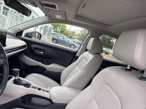 Used 2026 Honda HR-V EX-L image 10