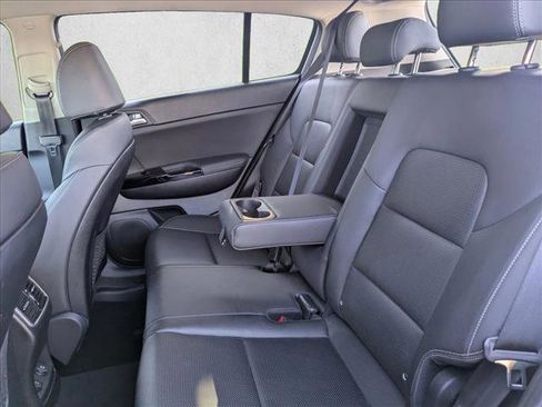 Used 2020 Kia Sportage EX image 17