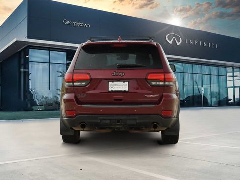 Used 2019 Jeep Grand Cherokee Trailhawk w/ Trailhawk Luxury Group image 6