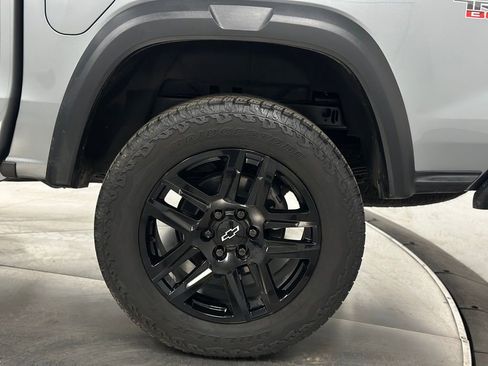 Used 2024 Chevrolet Colorado Trail Boss w/ Advanced Trailering Package image 25