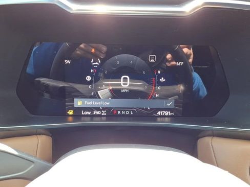 Used 2023 GMC Canyon AT4 w/ Technology Package image 31