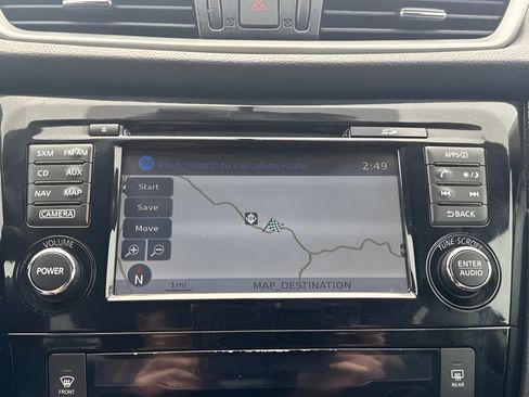 Used 2015 Nissan Rogue SL FWD image 18