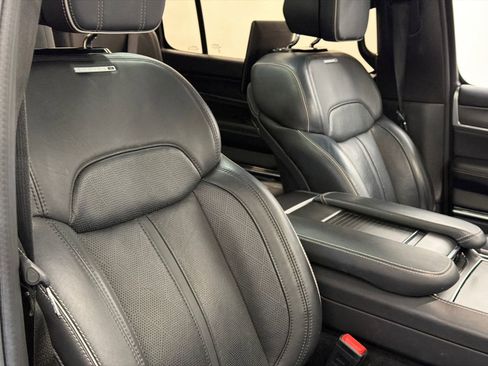 Used 2022 Jeep Grand Wagoneer Series II image 12