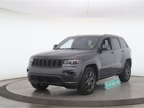 Used 2021 Jeep Grand Cherokee Limited w/ Quick Order Package 28K 80th AWD/4WD image 10