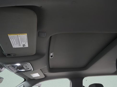 Used 2025 GMC Sierra 2500 Denali w/ Denali Reserve Package image 10