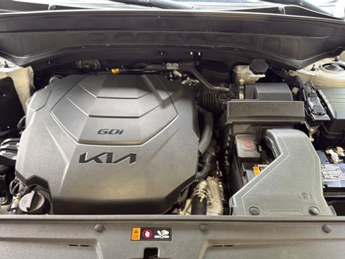 Used 2024 Kia Telluride EX X-Line AWD/4WD image 31
