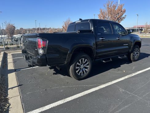 Certified 2023 Toyota Tacoma Limited image 10
