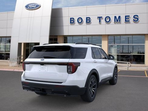 New 2025 Ford Explorer ST-Line image 10