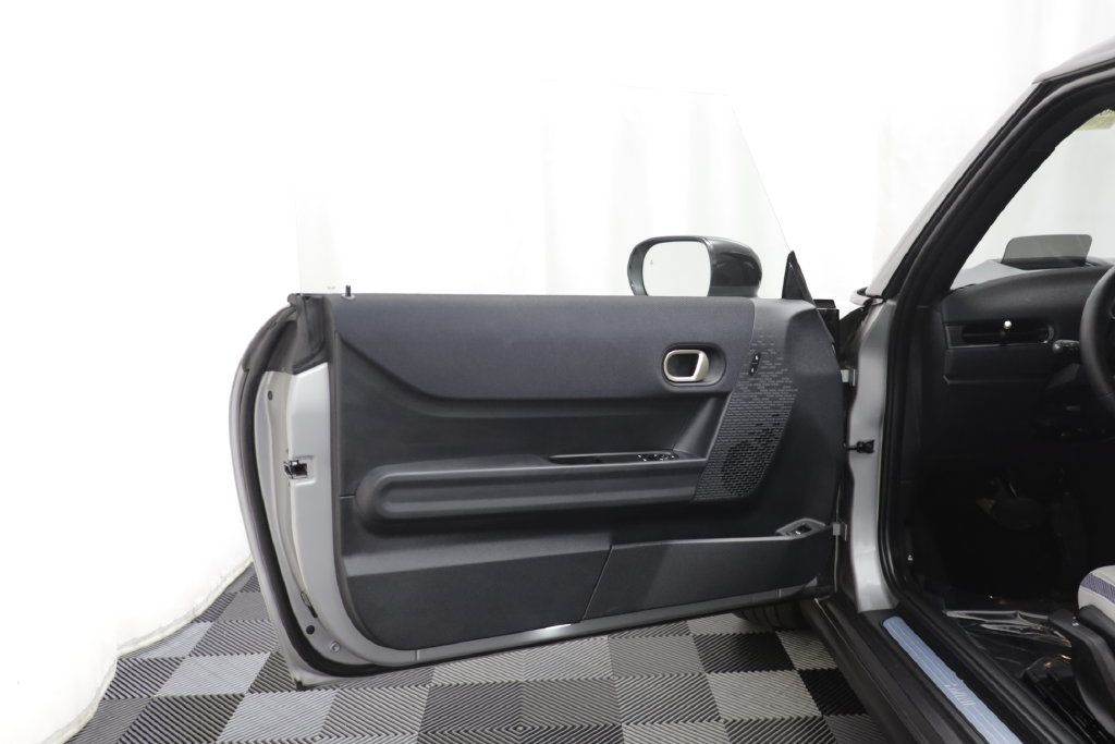 Certified 2026 MINI Cooper 2-Door Hardtop FWD image 4
