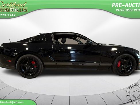 Used 2012 Ford Mustang GT Premium w/ Security Pkg RWD image 4