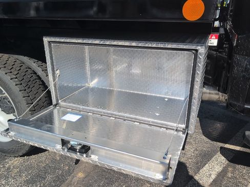 New 2026 Ford F550 4x4 Supercab Super Duty image 37