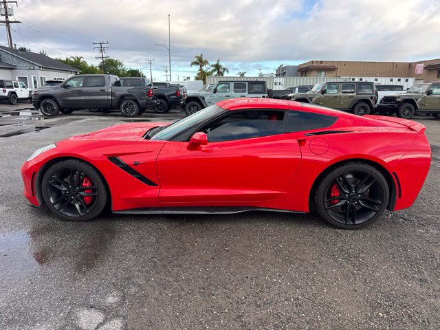 Used 2017 Chevrolet Corvette Stingray Coupe w/ Carbon Flash Badge Package RWD image 21