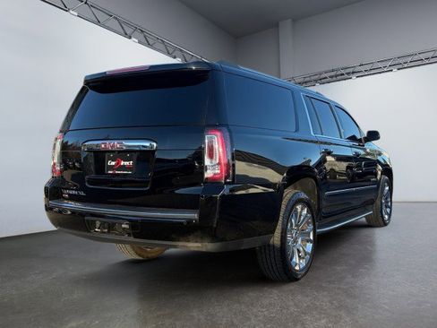 Used 2018 GMC Yukon XL Denali w/ Open Road Package image 6