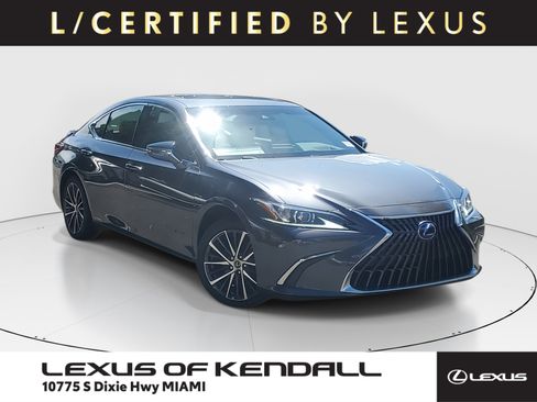 Certified 2022 Lexus ES 300h w/ Premium Package image 1