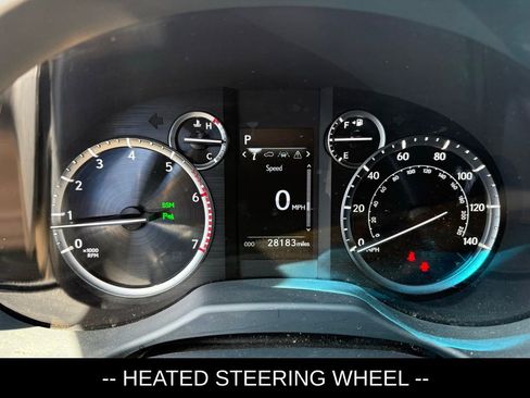 Used 2023 Lexus GX 460 Premium w/ Premium Package AWD/4WD image 9