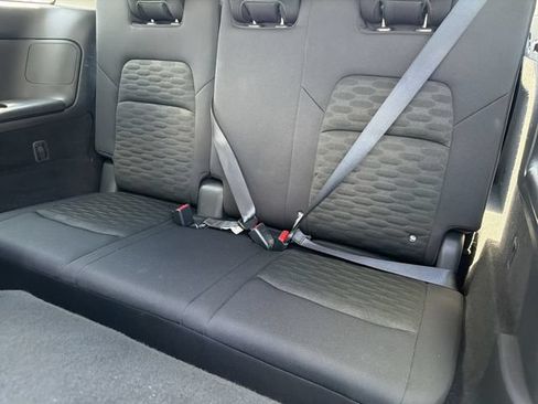 Certified 2025 Nissan Pathfinder SV AWD/4WD image 22