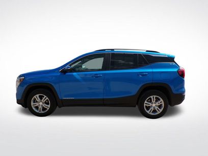 Used 2024 GMC Terrain SLE w/ Driver Convenience Package