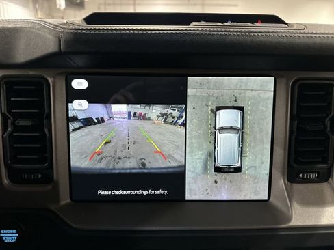 Used 2025 Ford Bronco Outer Banks AWD/4WD image 27