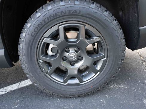 New 2025 Honda Pilot TrailSport image 30