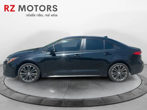 Used 2021 Toyota Corolla LE FWD image 7