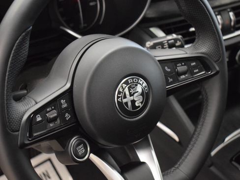 Used 2021 Alfa Romeo Stelvio Sprint w/ Nero Edizione image 36