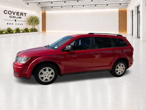 Used 2020 Dodge Journey SE FWD image 7