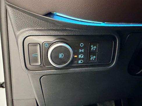 Used 2025 Ford Explorer Platinum w/ LUX Leather Package image 16