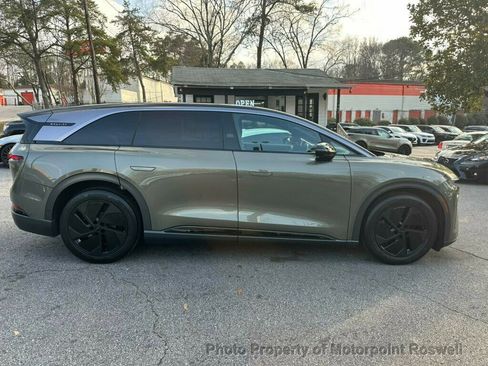 Used 2026 Lucid Gravity Grand Touring image 7