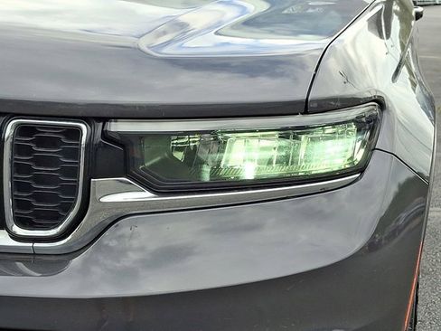 Certified 2022 Jeep Grand Cherokee L Limited image 11